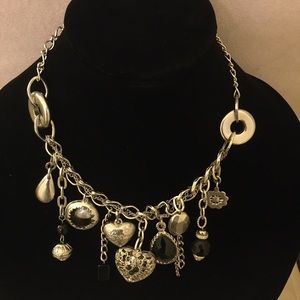 🌹 3 For $ 25 jewelry pieces 🌹